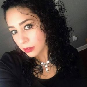 Meet your Posher, Beatriz